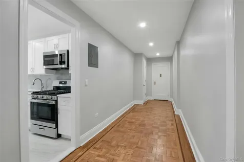 300 S Broadway Tarrytown NY 10591
