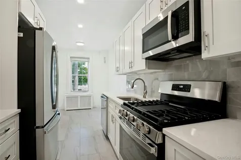 300 S Broadway Tarrytown NY 10591