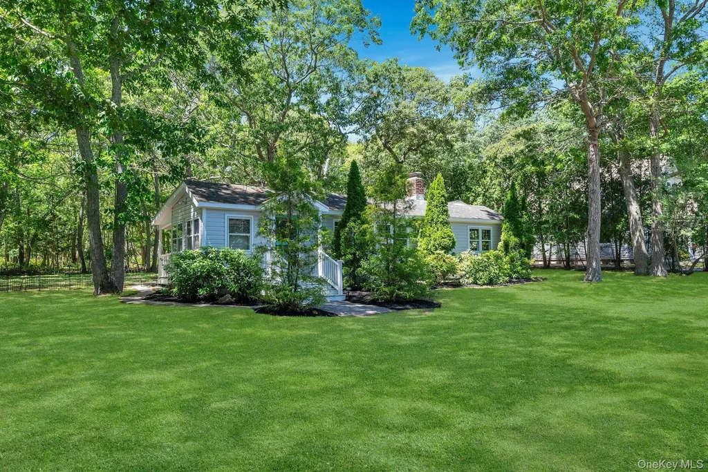 420 Sigsbee Road Mattituck NY 11952