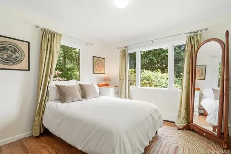 11 Upper Lakeshore Drive Katonah NY 10536