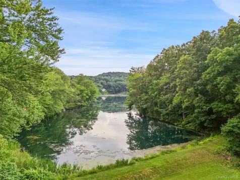 11 Upper Lakeshore Drive Katonah NY 10536