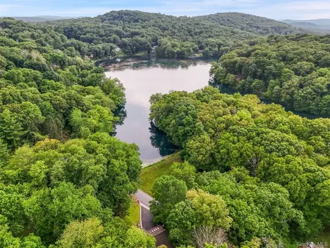 11 Upper Lakeshore Drive Katonah NY 10536
