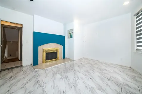 68 Leland Avenue New Rochelle NY 10805