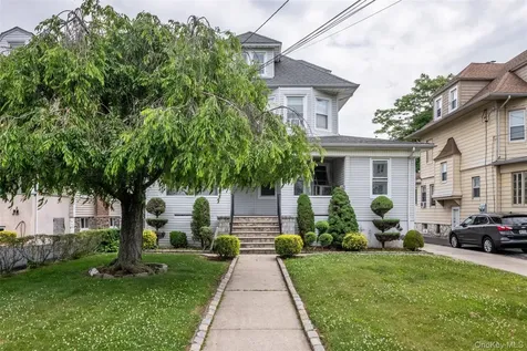 68 Leland Avenue New Rochelle NY 10805