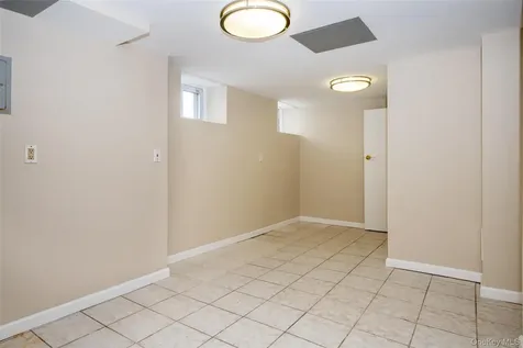 68 Leland Avenue New Rochelle NY 10805