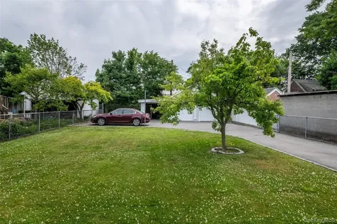 68 Leland Avenue New Rochelle NY 10805