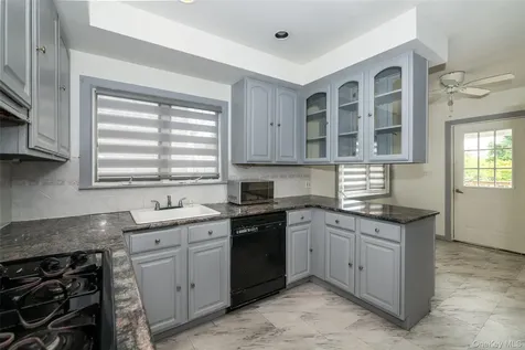 68 Leland Avenue New Rochelle NY 10805