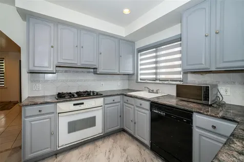 68 Leland Avenue New Rochelle NY 10805