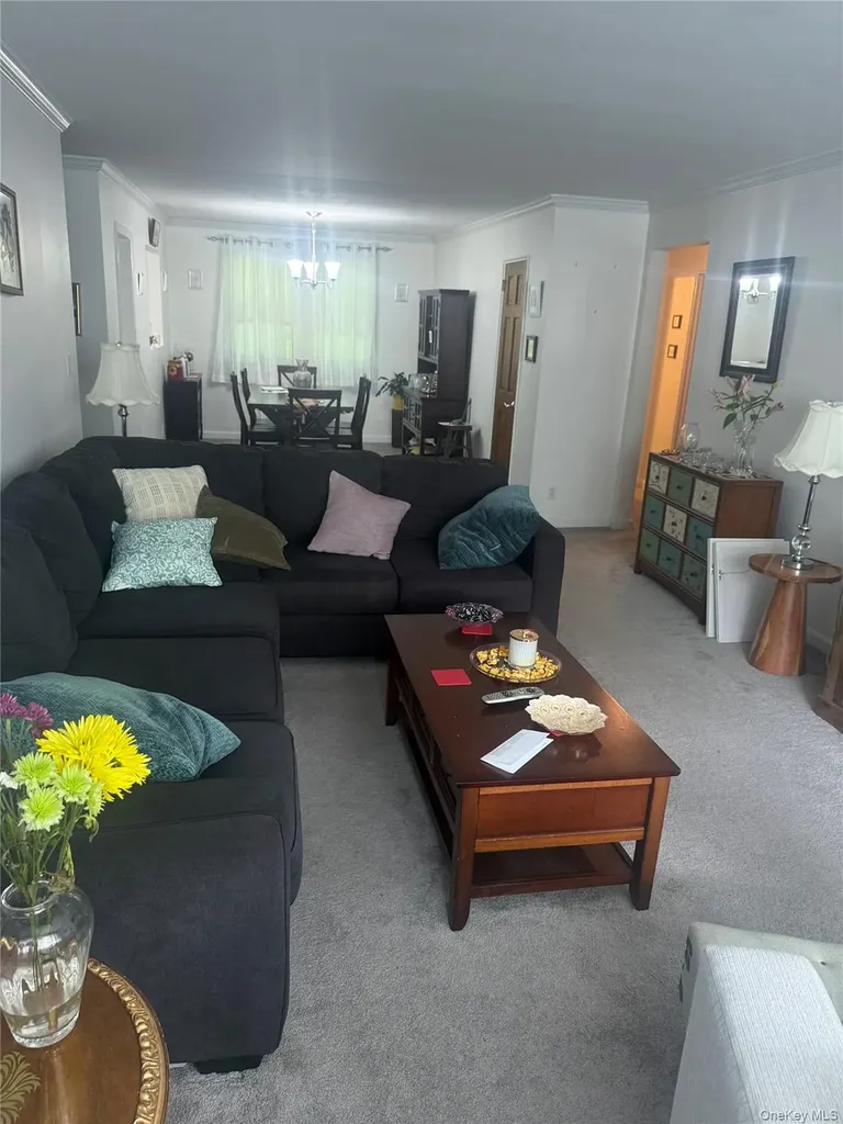 27 Avon Circle Port Chester NY 10573