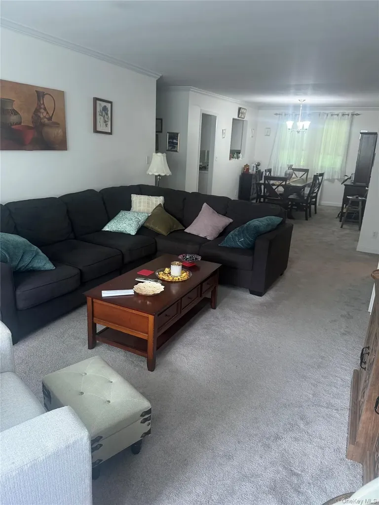 27 Avon Circle Port Chester NY 10573