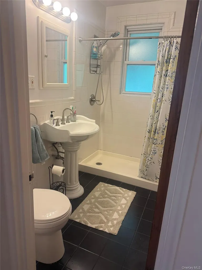 27 Avon Circle Port Chester NY 10573