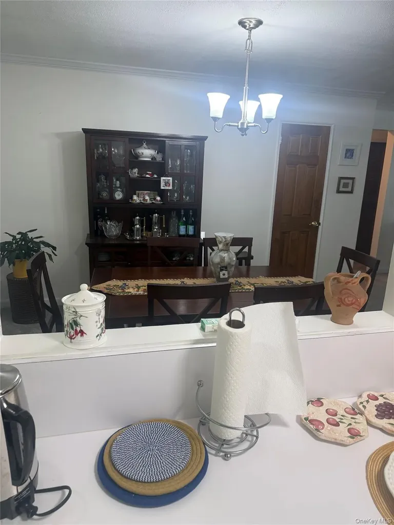 27 Avon Circle Port Chester NY 10573