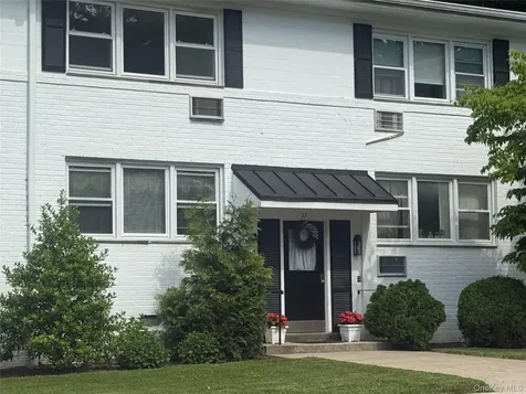 27 Avon Circle Port Chester NY 10573