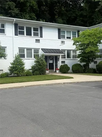 27 Avon Circle Port Chester NY 10573