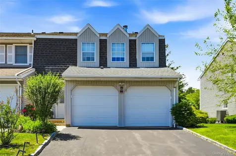 84 Woodlake Drive W Woodbury NY 11797