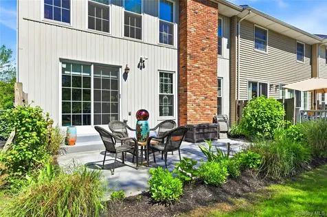 84 Woodlake Drive W Woodbury NY 11797