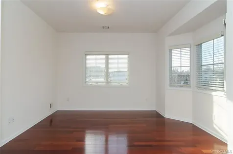 330 Maple Avenue Westbury NY 11590