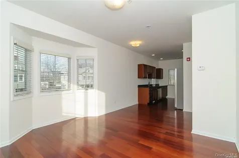 330 Maple Avenue Westbury NY 11590