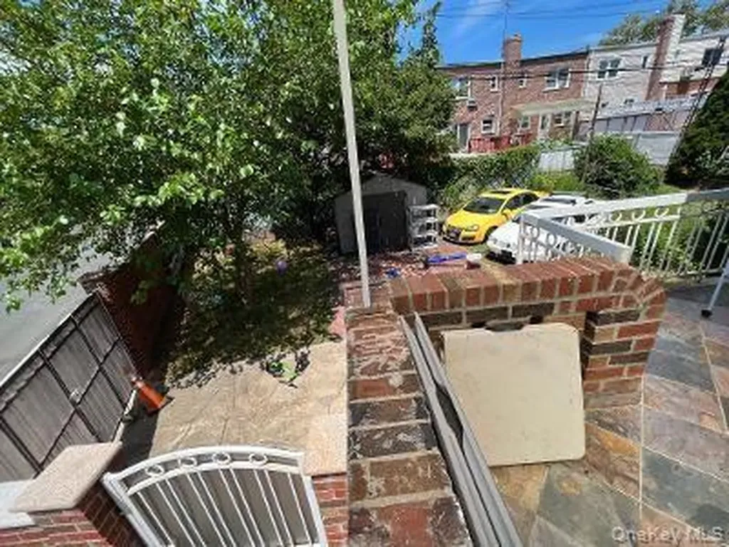 342 Bay 11th Street Brooklyn NY 11228