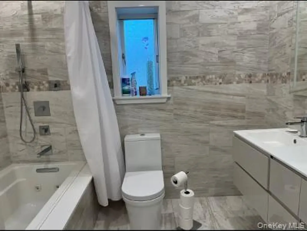 342 Bay 11th Street Brooklyn NY 11228