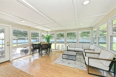 38 Maridon Lane Commack NY 11725