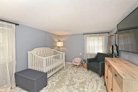38 Maridon Lane Commack NY 11725