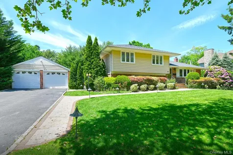 38 Maridon Lane Commack NY 11725
