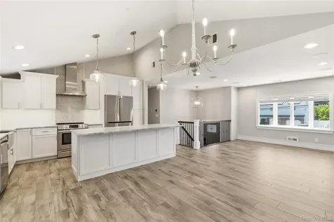 103 Wright Avenue Deer Park NY 11729