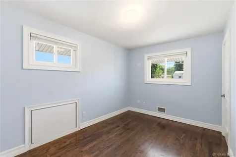 103 Wright Avenue Deer Park NY 11729