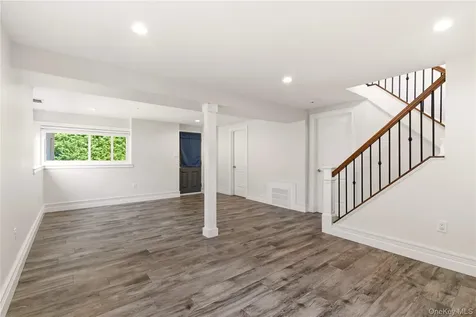 103 Wright Avenue Deer Park NY 11729