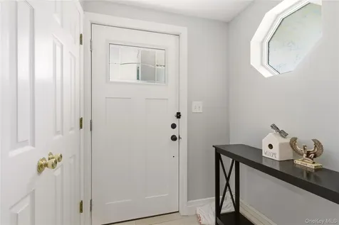 103 Wright Avenue Deer Park NY 11729