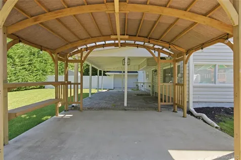 103 Wright Avenue Deer Park NY 11729