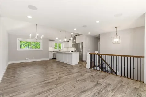 103 Wright Avenue Deer Park NY 11729