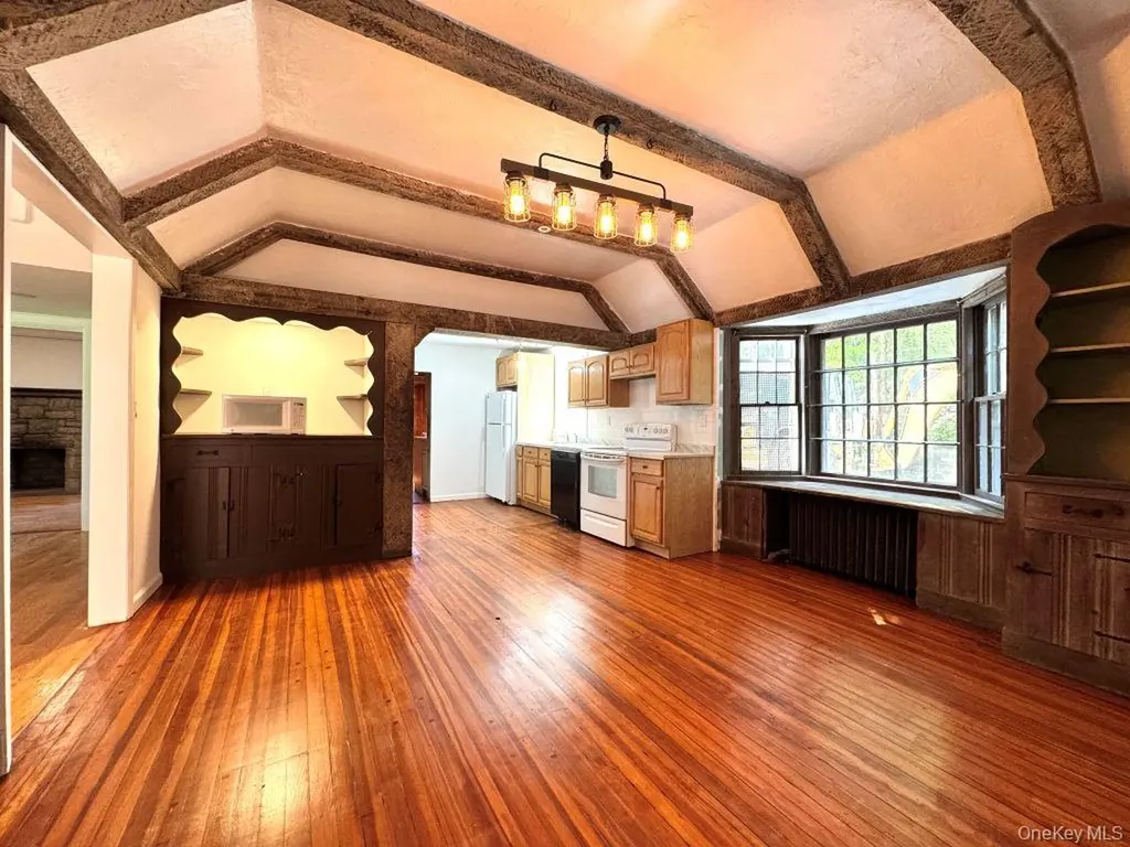 560 Taxter Road Elmsford NY 10523