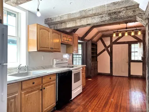 560 Taxter Road Elmsford NY 10523