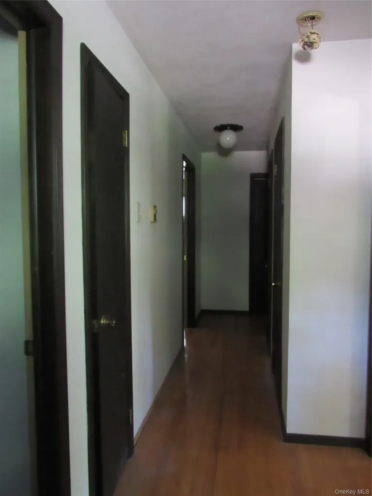 37 Sunset Drive Shirley NY 11967
