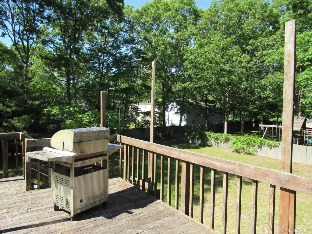 37 Sunset Drive Shirley NY 11967