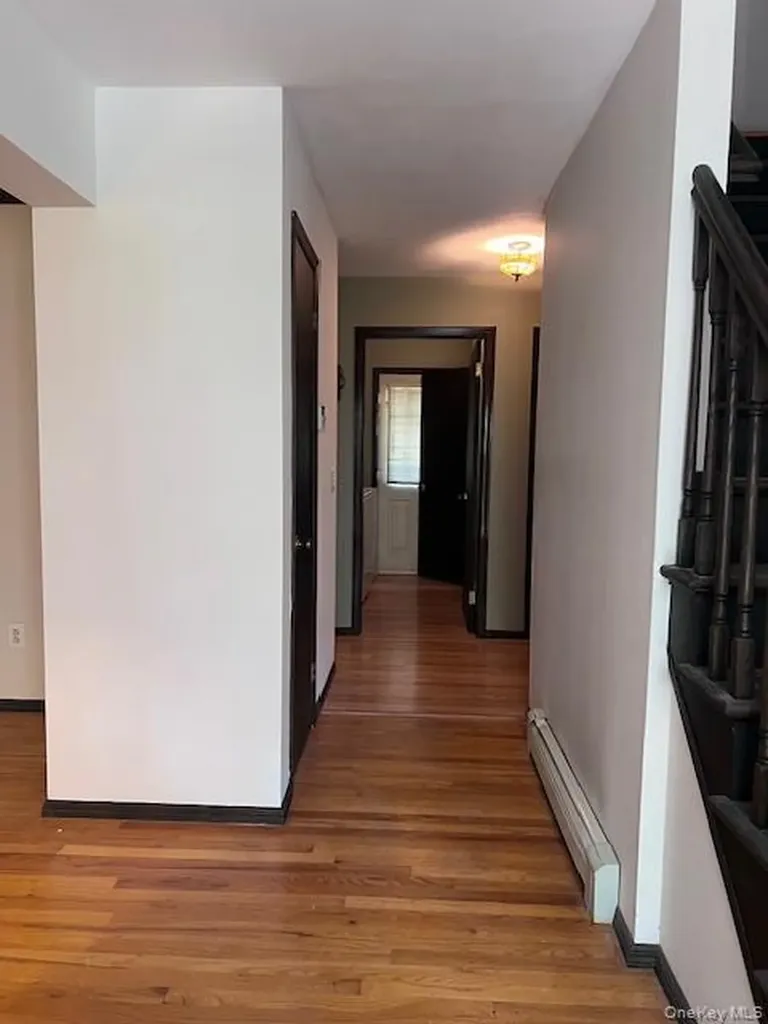 37 Sunset Drive Shirley NY 11967