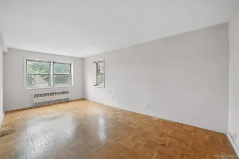 682 Tuckahoe Road Yonkers NY 10710