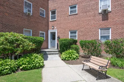 330 S Broadway Tarrytown NY 10591