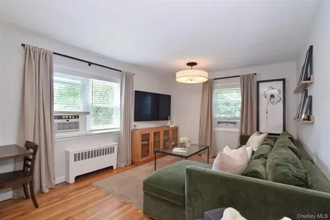 330 S Broadway Tarrytown NY 10591