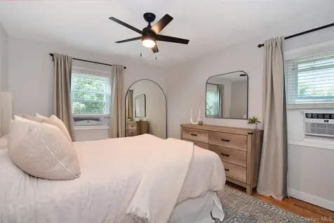 330 S Broadway Tarrytown NY 10591