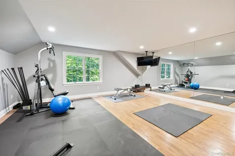 10 Kingdom Ridge Road Bedford NY 10506