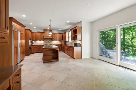 10 Kingdom Ridge Road Bedford NY 10506