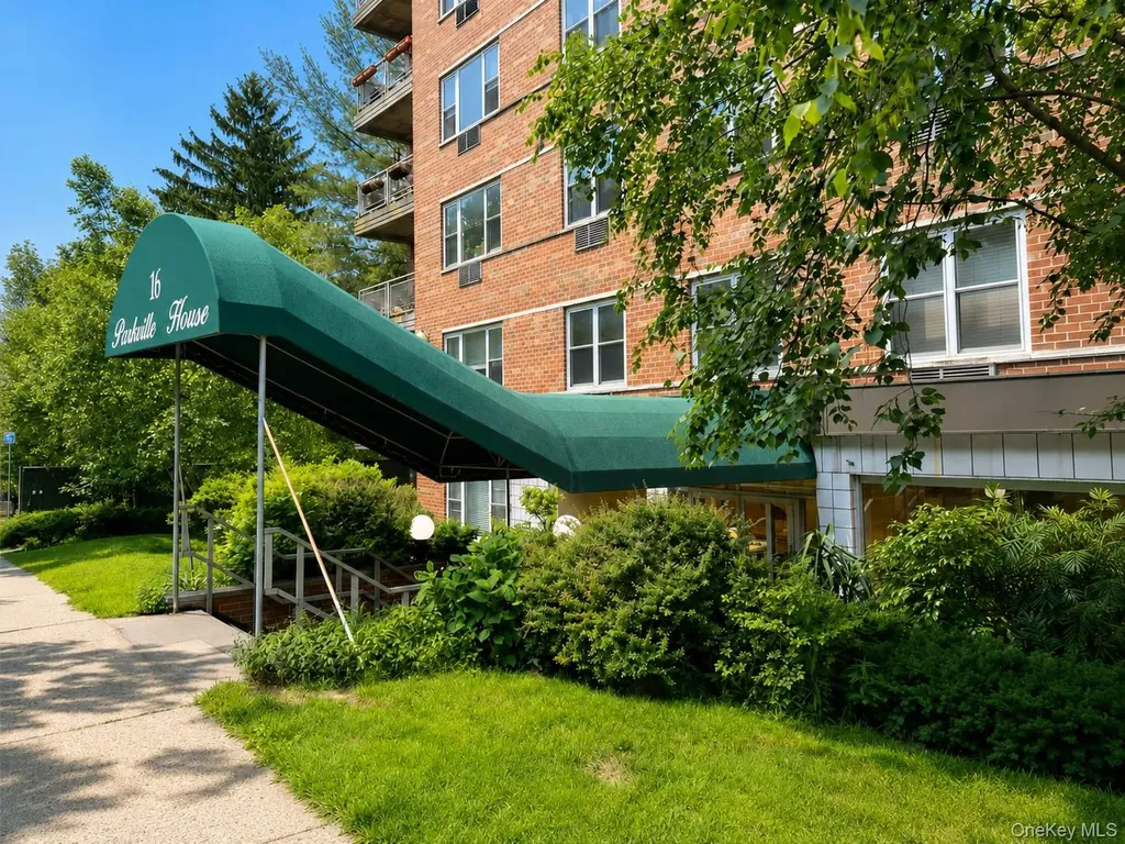16 Lake Street White Plains NY 10603