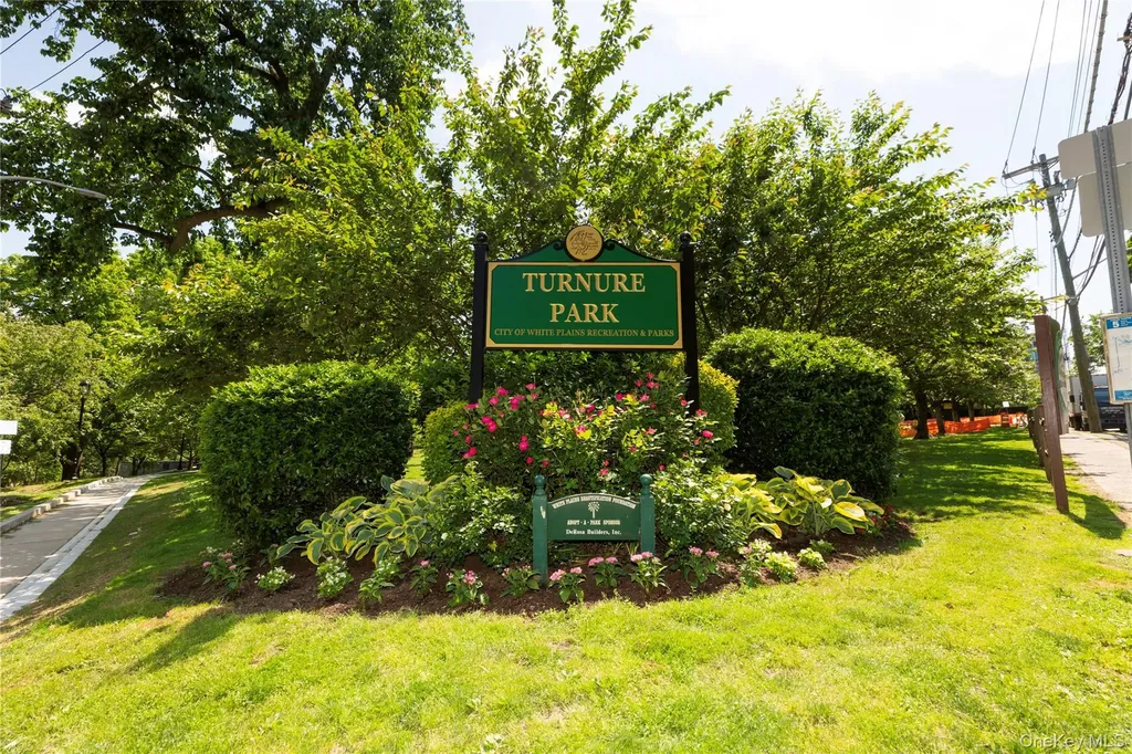 16 Lake Street White Plains NY 10603