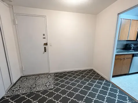 16 Lake Street White Plains NY 10603
