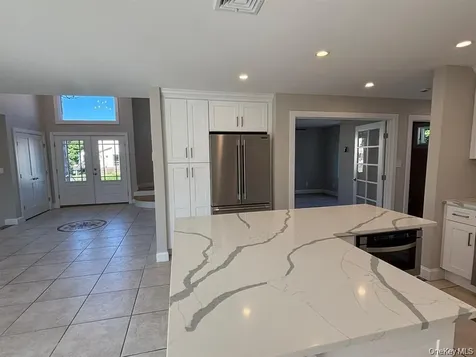 35 Adams Avenue Bayville NY 11709