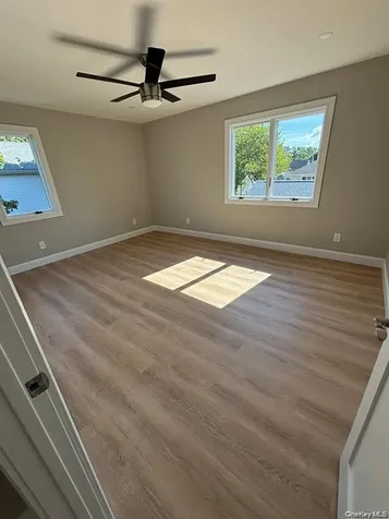 35 Adams Avenue Bayville NY 11709