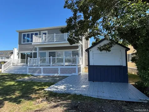 35 Adams Avenue Bayville NY 11709